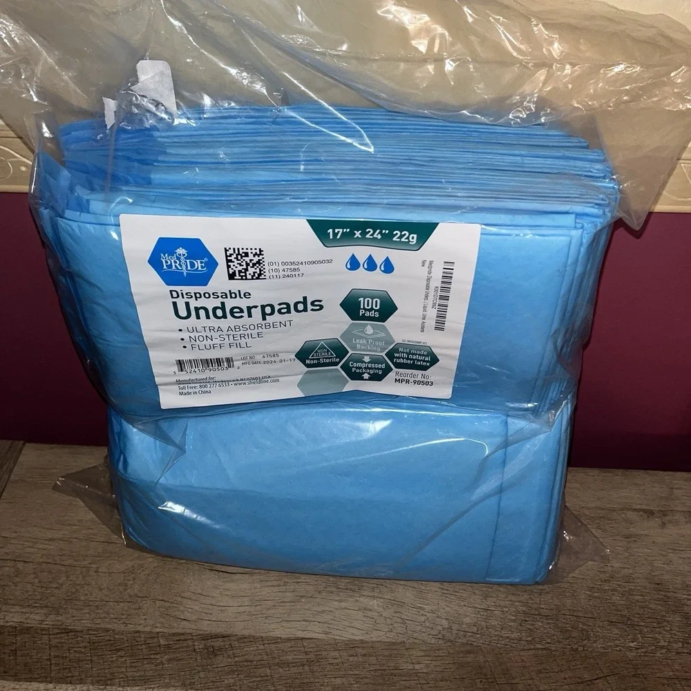 100 Large 17'' x 24'' Disposable Bed Covers Disposable Incontinence Blue Pads